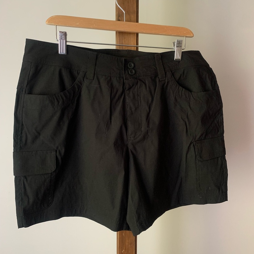 EDDIE BAUER | Black Trail Shorts | Sz 14